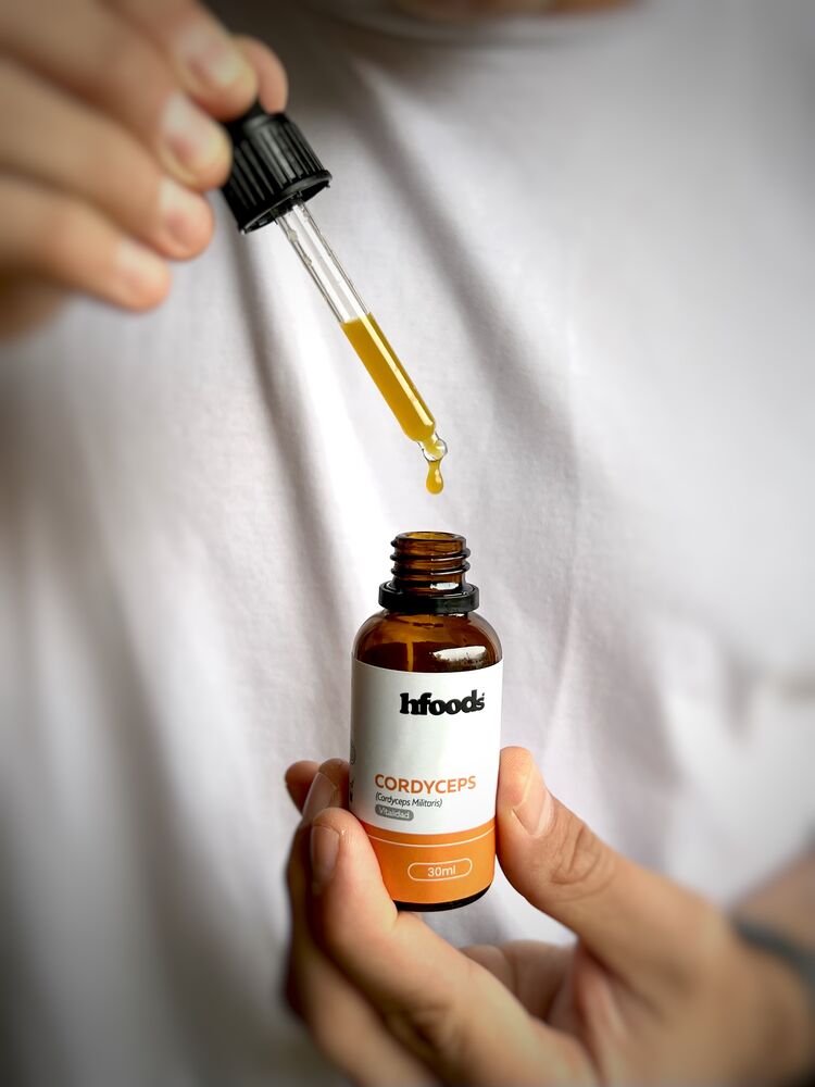 Extracto de Cordyceps (Cordyceps militaris) hfoods 30 ml.